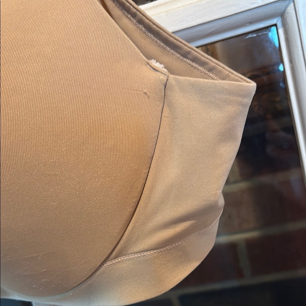 Cacique Tan Seamless Full Coverage Bra size 50B Has underwire. - Picture 6 of 9